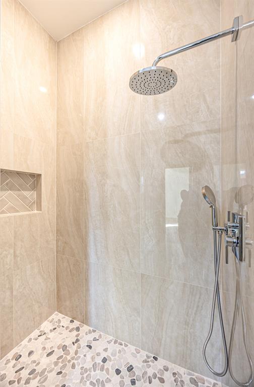 PAK VIEW - Residential