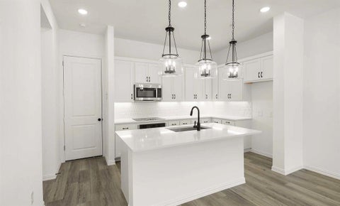 Tiny photo for 621 Blue Ridge Drive, Mansfield, TX 76063 (MLS # 21396937)