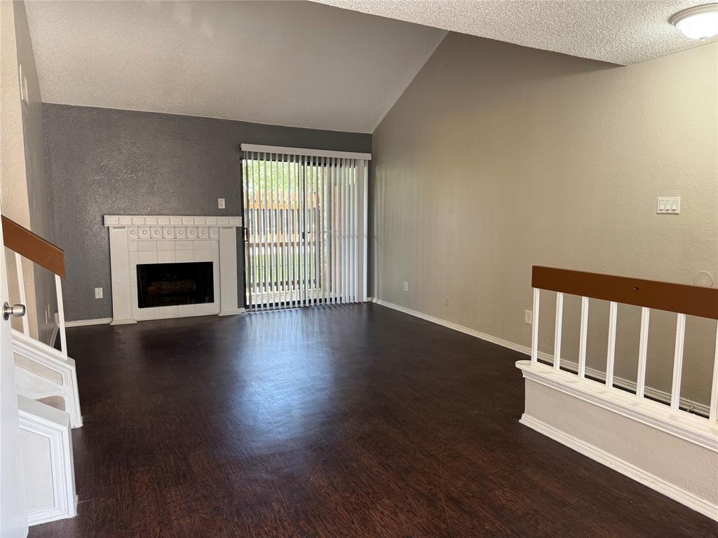 2128 Park Willow Lane B