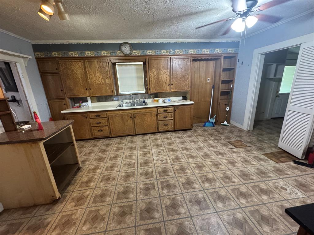 S COLLINS - Residential