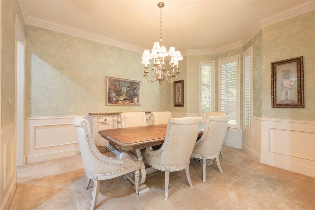 906 Glen Rose Drive