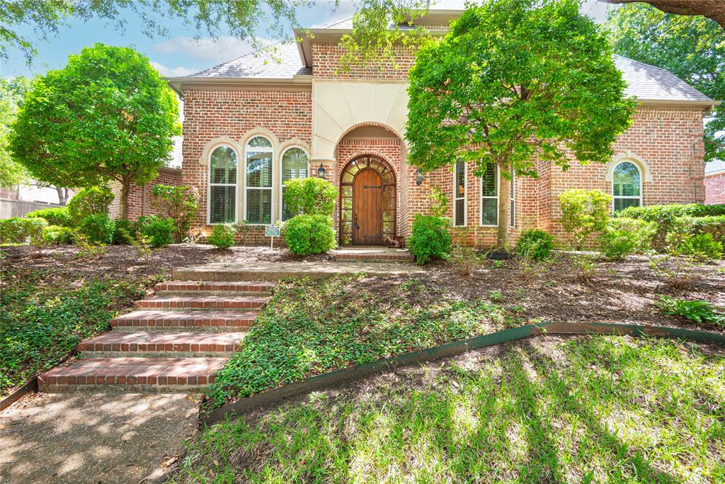 906 Glen Rose Drive