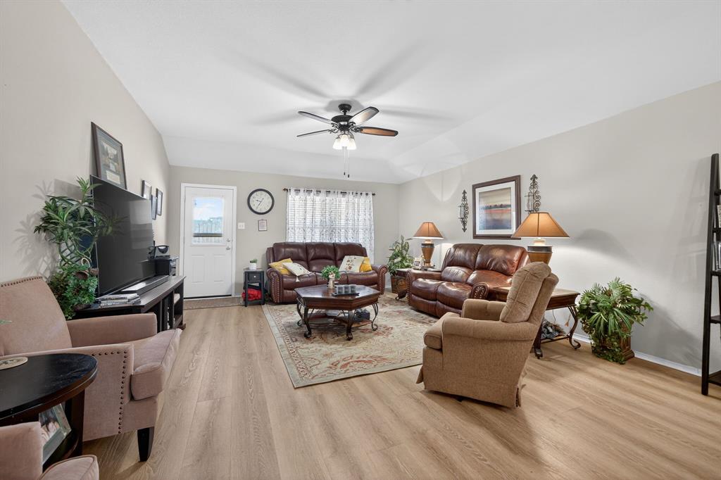 1007 Seminole Lane