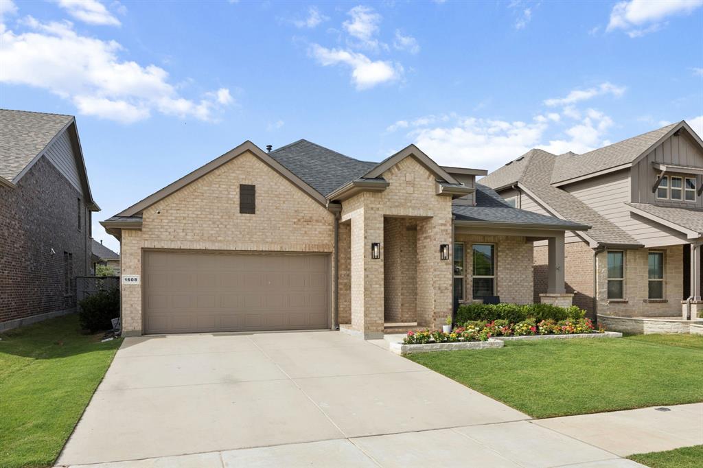 1608 Camp Court