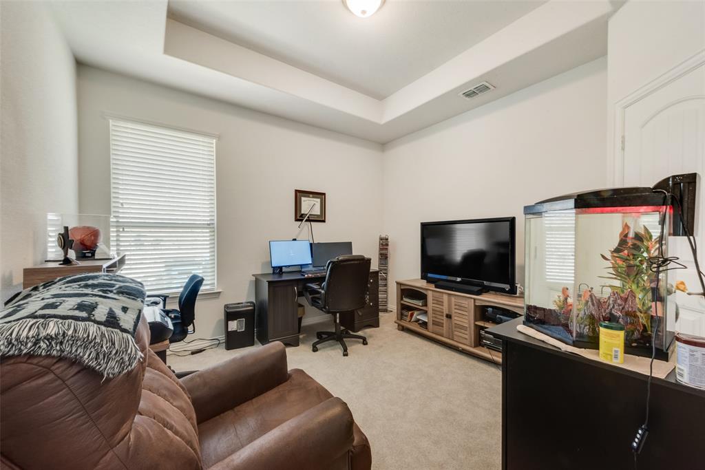 204 Cross Fox Lane