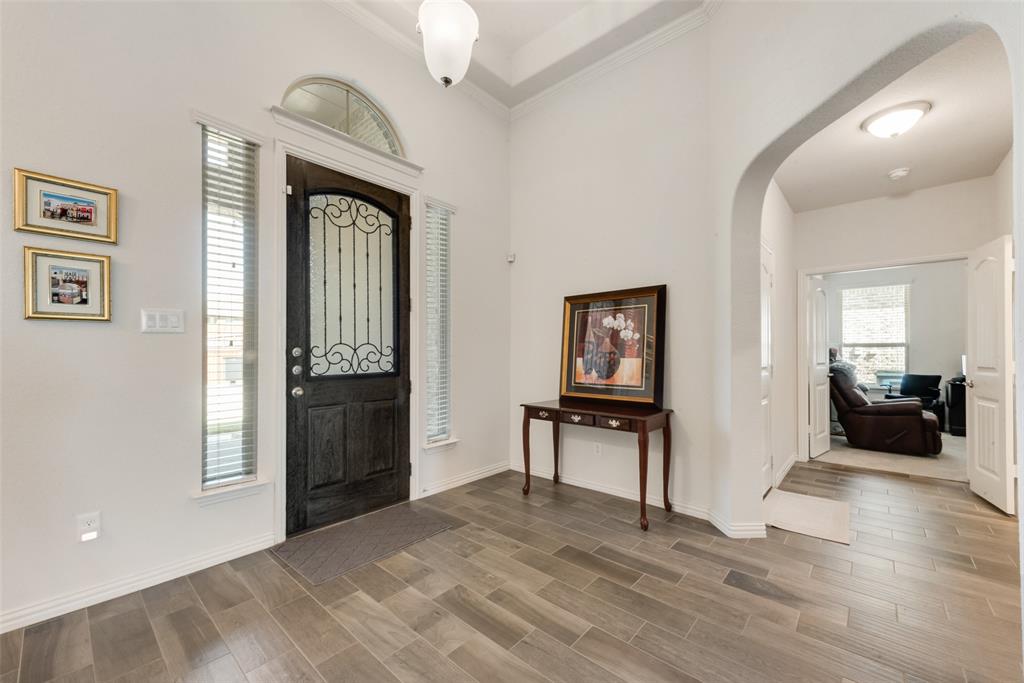 204 Cross Fox Lane