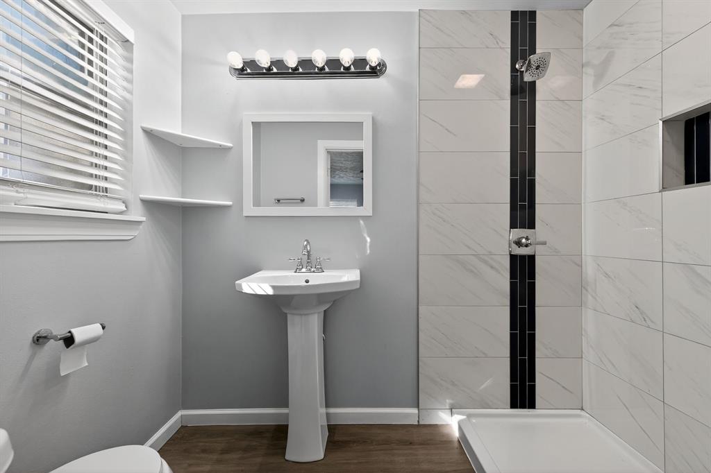 Meadowbrook Estates Add - Residential