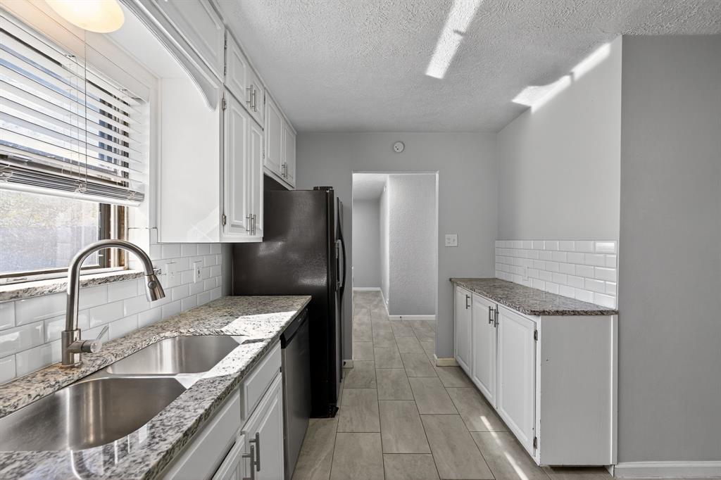 Meadowbrook Estates Add - Residential