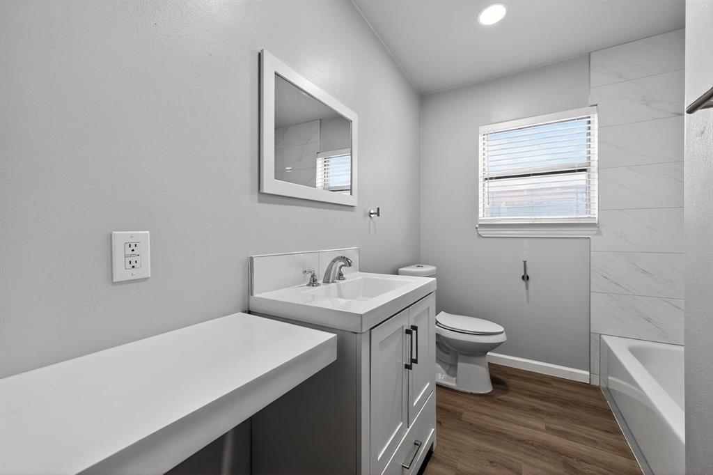 Meadowbrook Estates Add - Residential