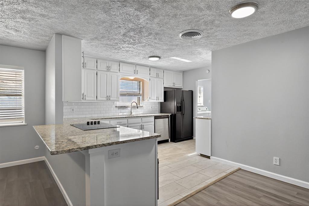 Meadowbrook Estates Add - Residential