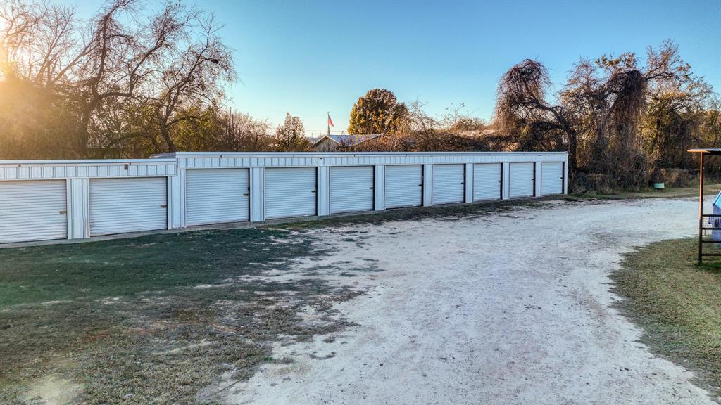 NA - Residential Income