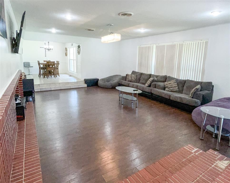 Green Oaks - Residential