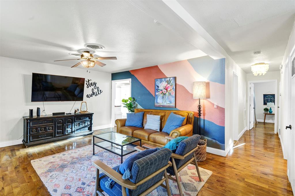 Original Town - Commercial Sale