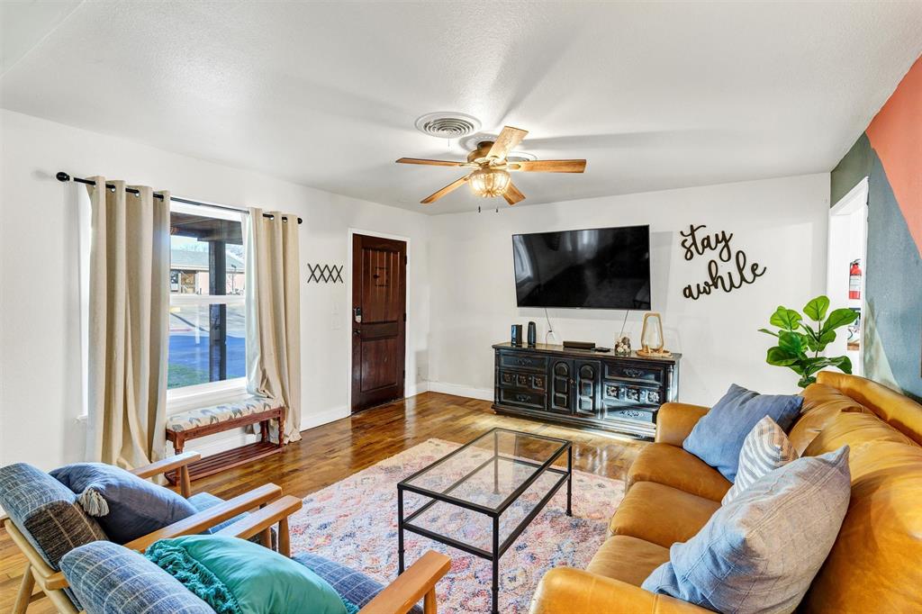 Original Town - Commercial Sale