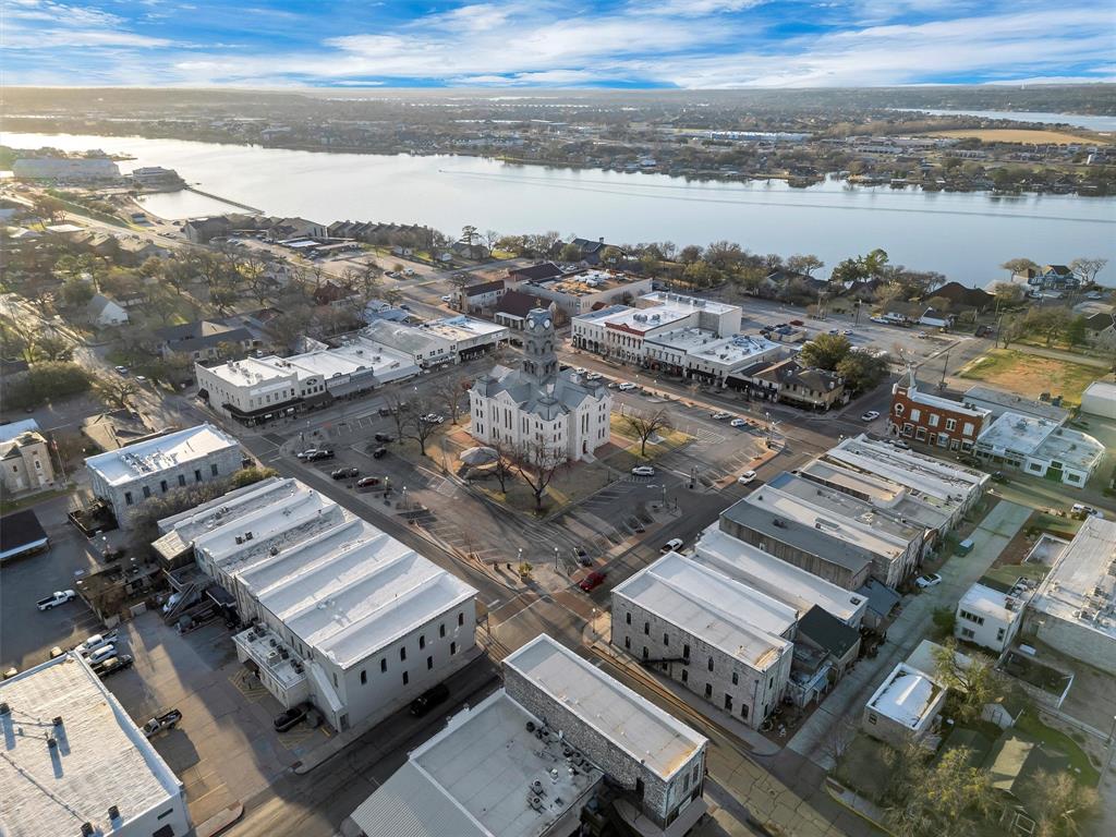 Original Town - Commercial Sale