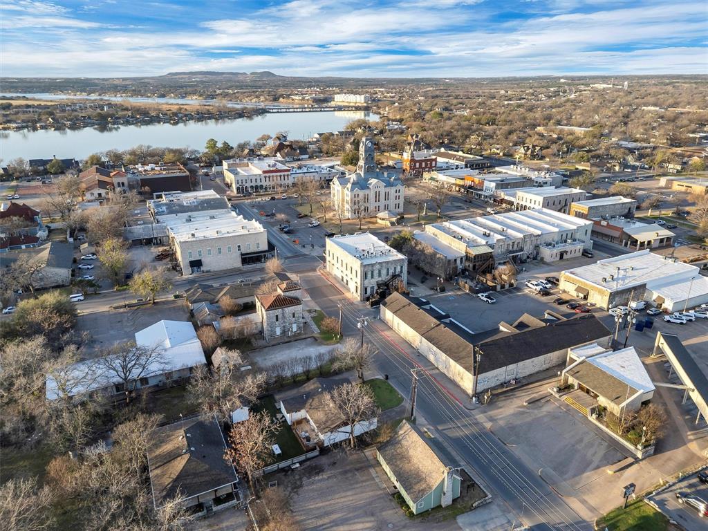 Original Town - Commercial Sale