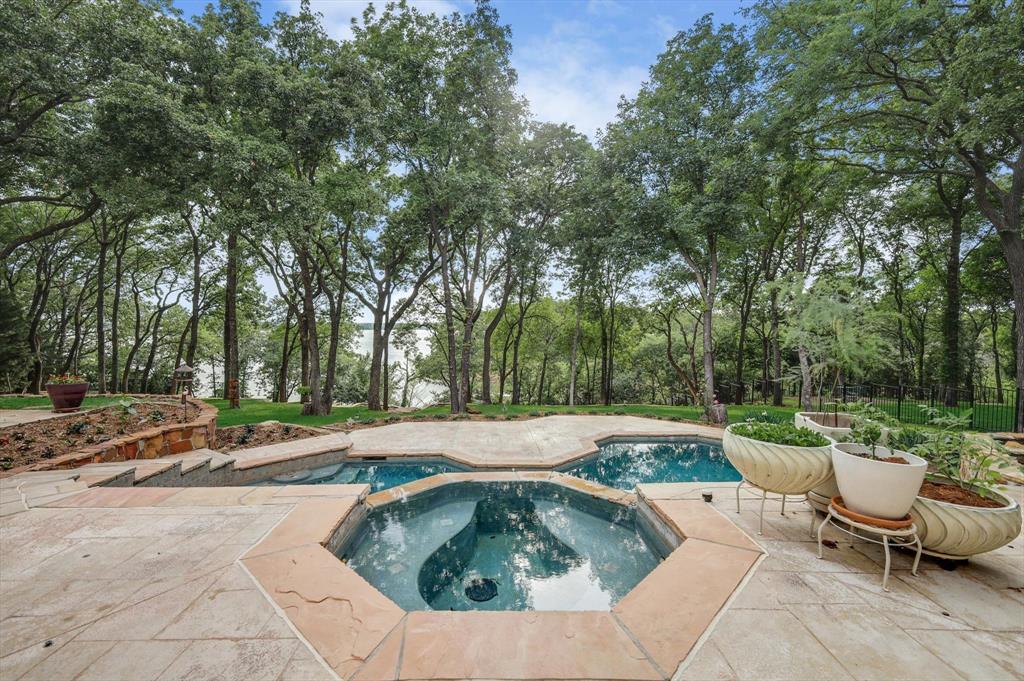 Point Noble - Residential