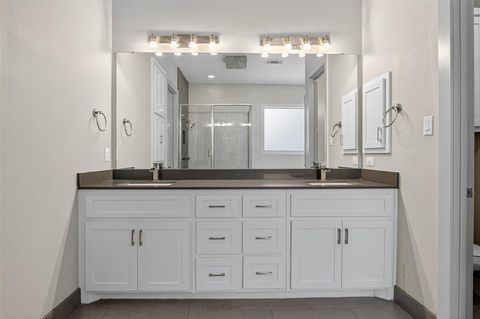 Tiny photo for 5328 Manett Street, Dallas, TX 75206 (MLS # 21067463)