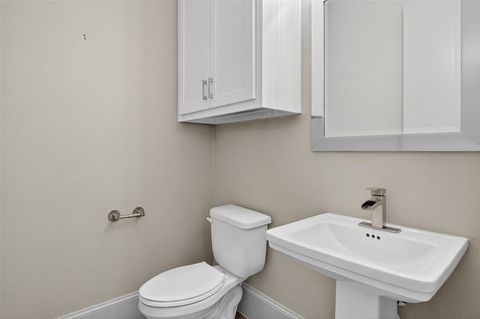 Tiny photo for 5328 Manett Street, Dallas, TX 75206 (MLS # 21067463)