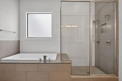 Tiny photo for 5328 Manett Street, Dallas, TX 75206 (MLS # 21067463)