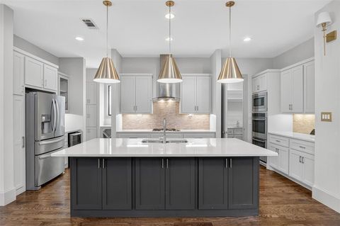 Tiny photo for 5328 Manett Street, Dallas, TX 75206 (MLS # 21067463)