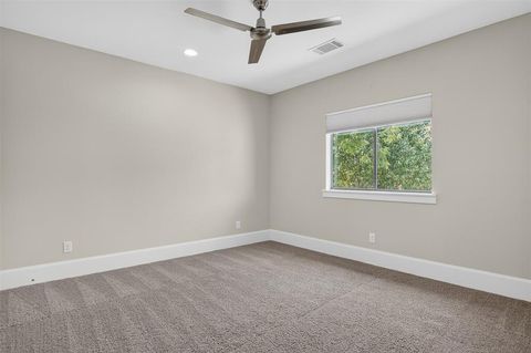 Tiny photo for 5328 Manett Street, Dallas, TX 75206 (MLS # 21067463)