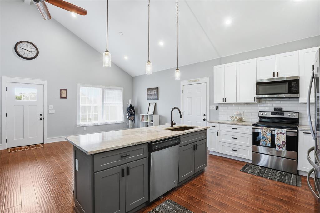Canyon Creek - Residential