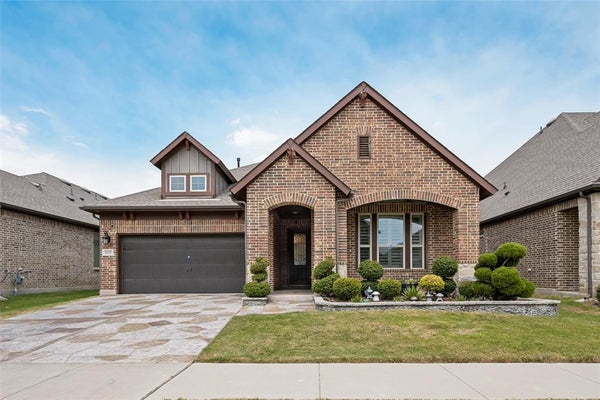 2615 HIGH BLUFF DR, MANSFIELD, TX 76063 - Image 455936f58ea35eeb666f5d0c1d90eee6/3980899387