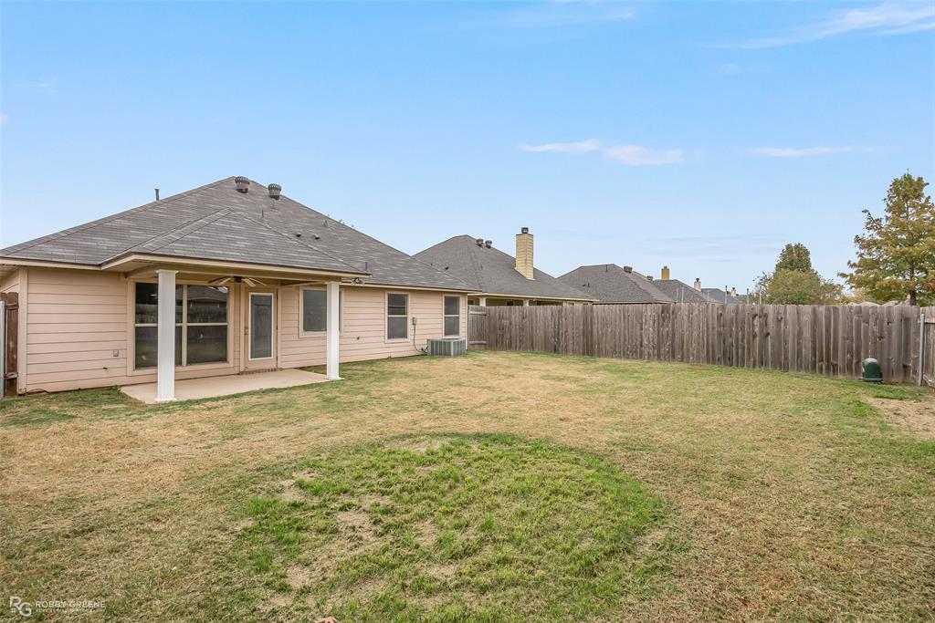 Redwood Pl Legacy Un #3 - Residential