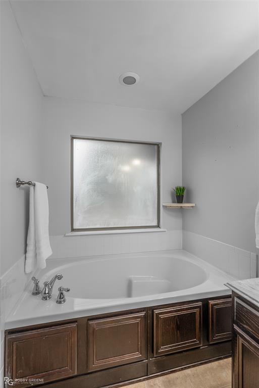 Redwood Pl Legacy Un #3 - Residential