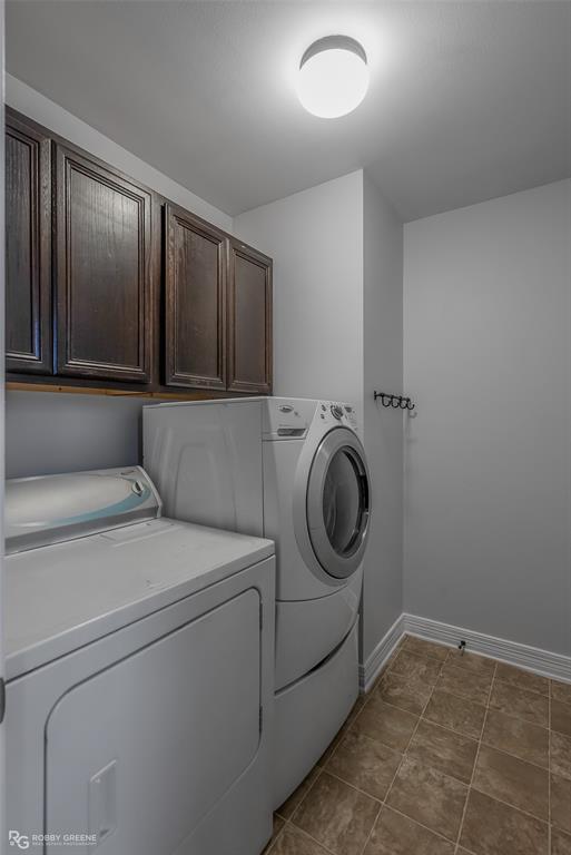 Redwood Pl Legacy Un #3 - Residential