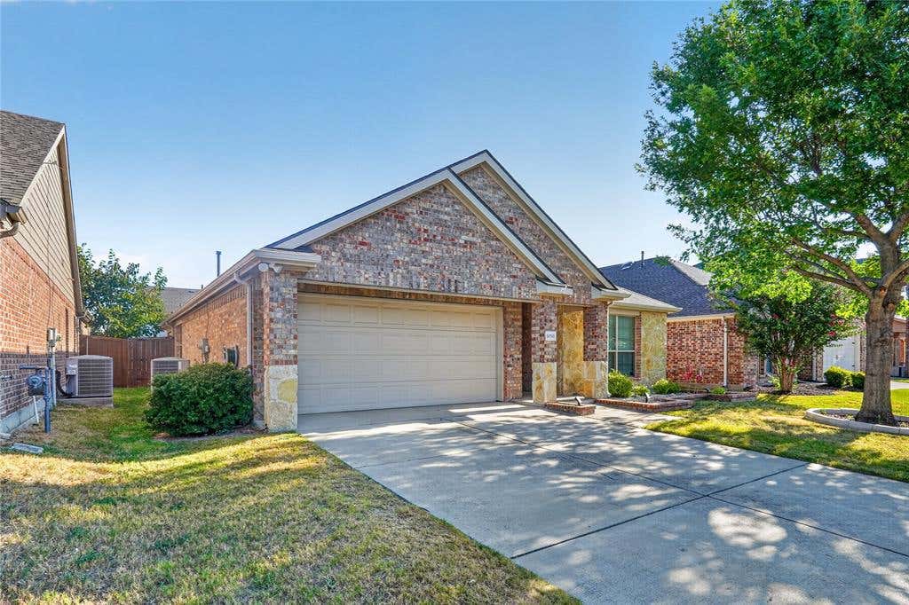 Photo of 9700 Tipperary Drive, McKinney, TX 75072 (MLS # 21356717)