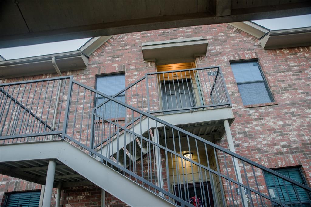 Signal Ridge #4 - Residential