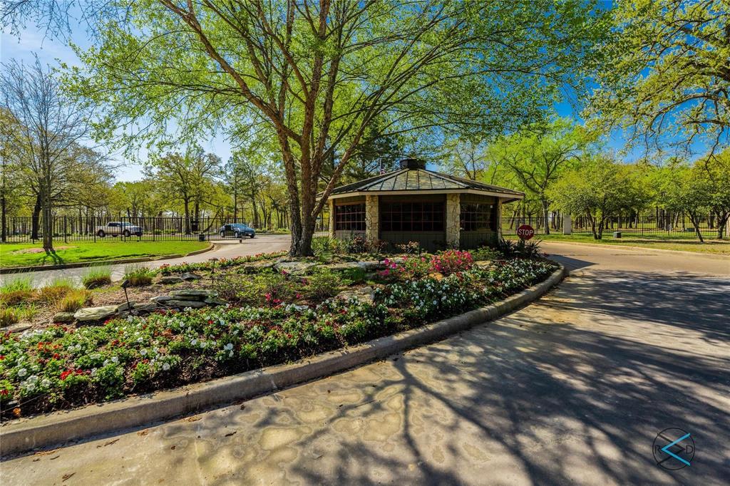 114 Pinnacle Club Drive