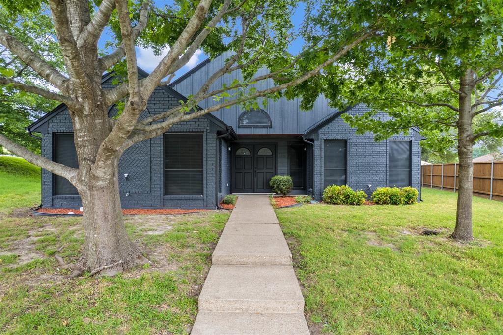1202 Bayshore Drive