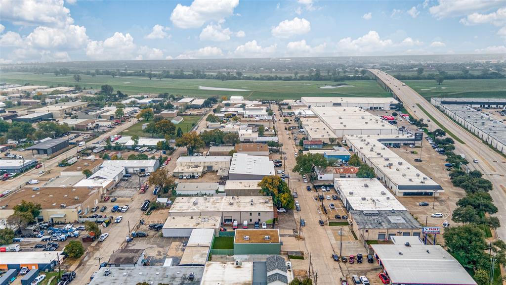 Hampton & Indust - Commercial Sale