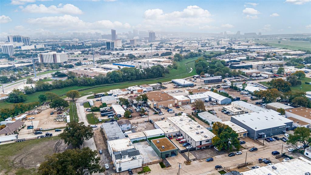 Hampton & Indust - Commercial Sale