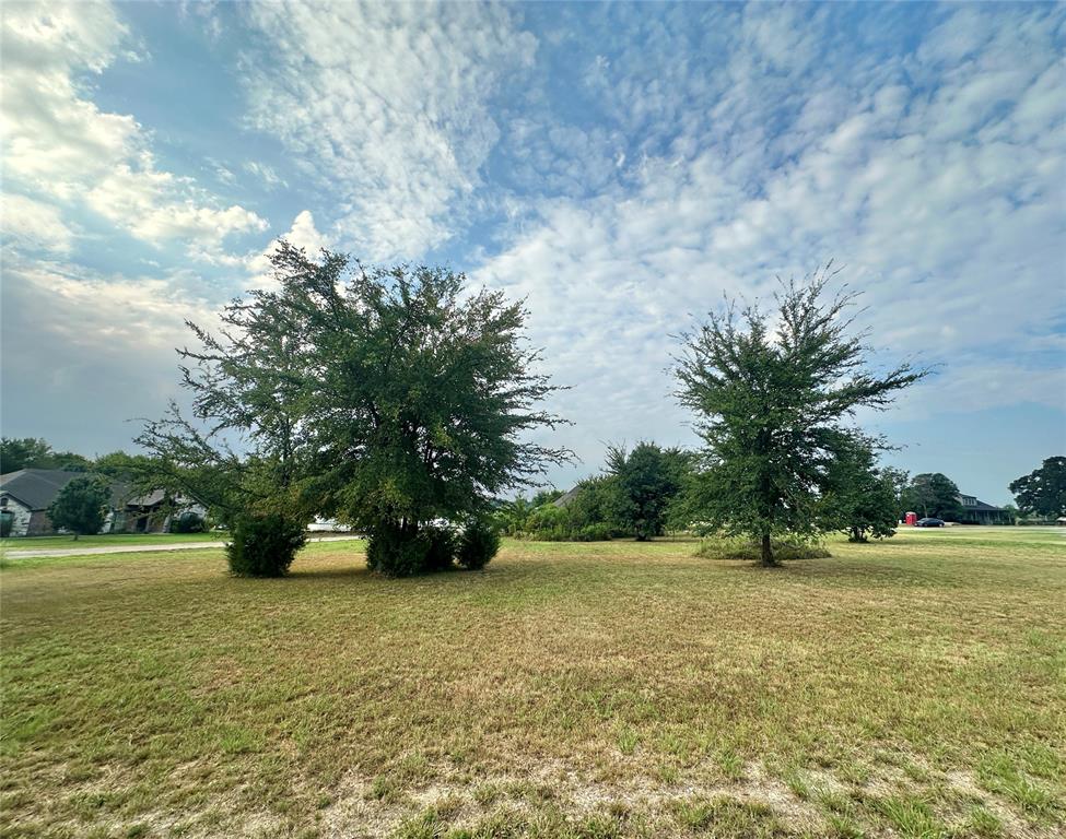 Hilltop At The CC - Land