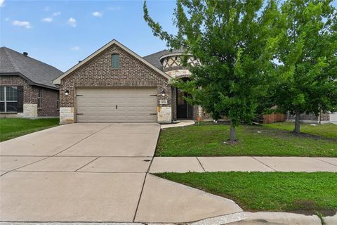 Photo of 7612 Truchard Drive, Fort Worth, TX 76179 (MLS # 21255540)