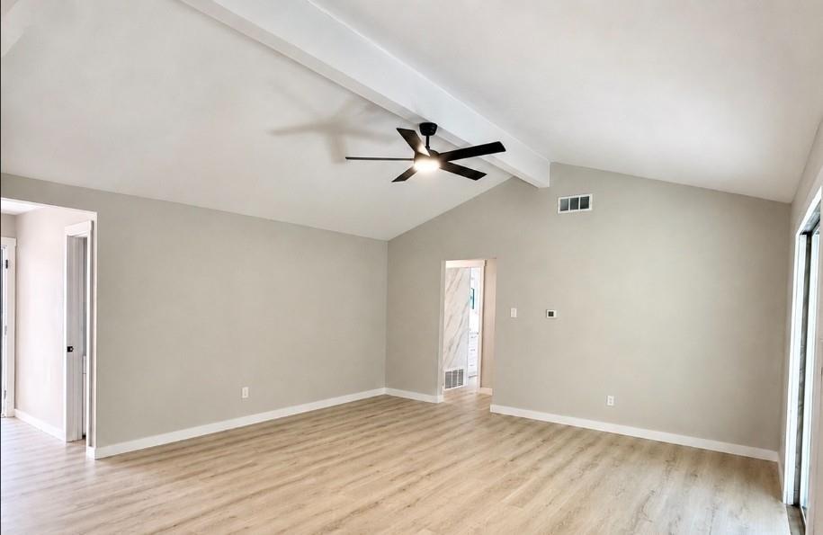 1221 Greenway Drive