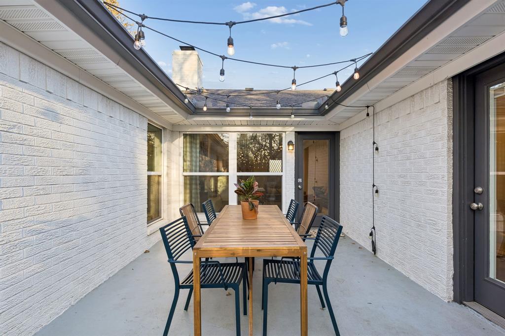 One Thousand Oaks Add - Residential