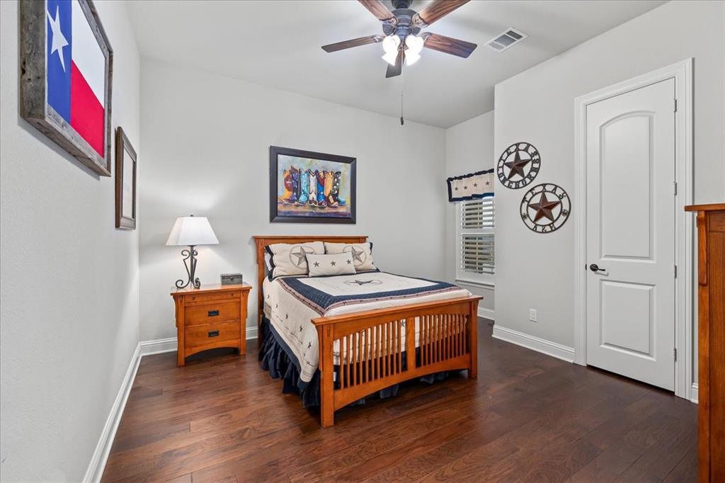 Bella Flora - Residential