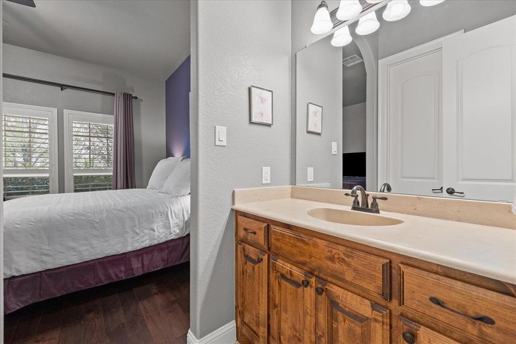 Bella Flora - Residential