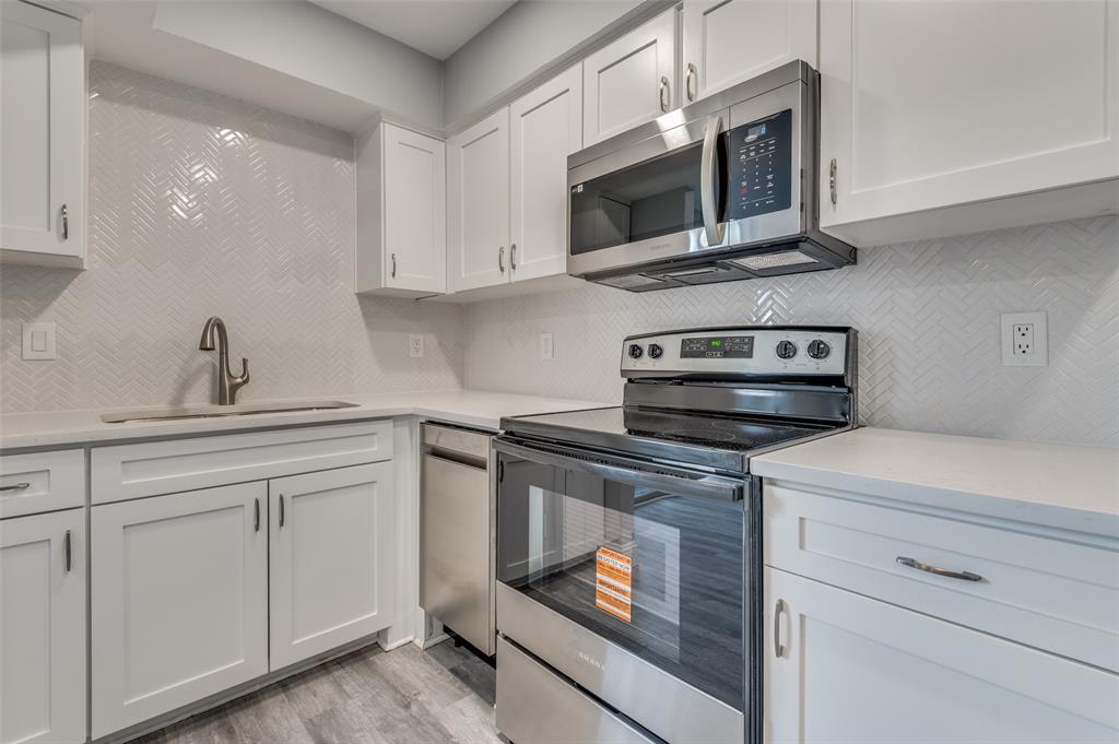 5033 Cedar Springs Road 103