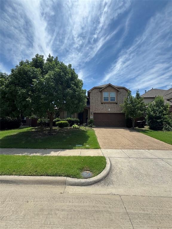 Photo of 2324 Kemerton Drive, Plano, TX 75025 (MLS # 21392422)