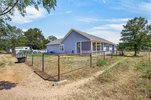 Tiny photo for 8145 County Road 3250, Chatfield, TX 75105 (MLS # 21396679)