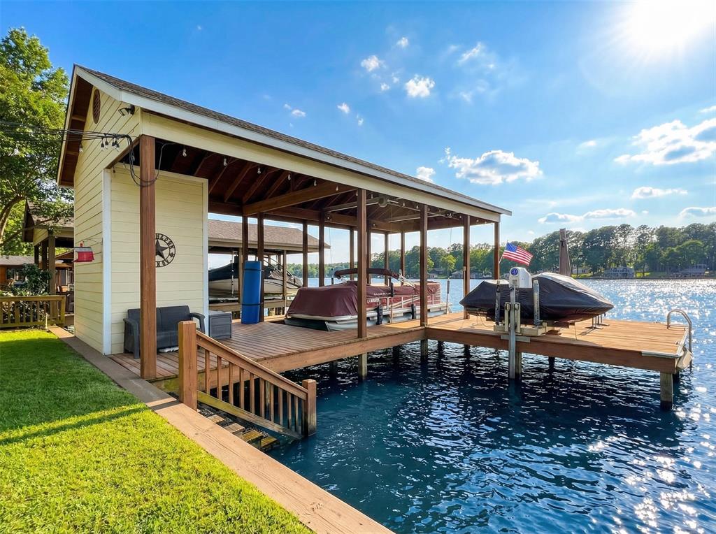 Tall Tree - Residential