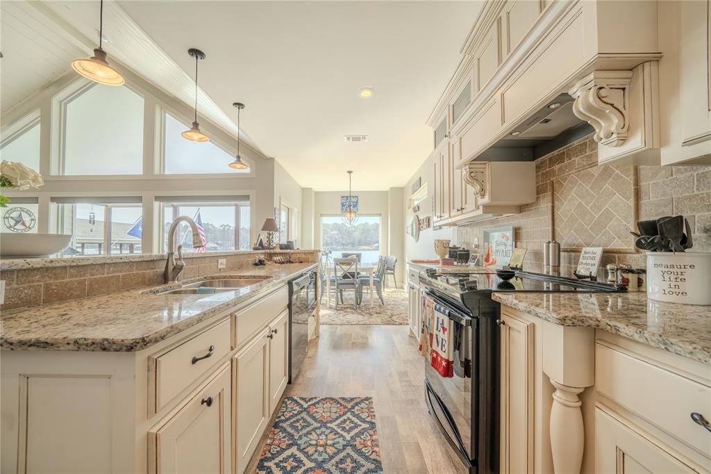 Tall Tree - Residential