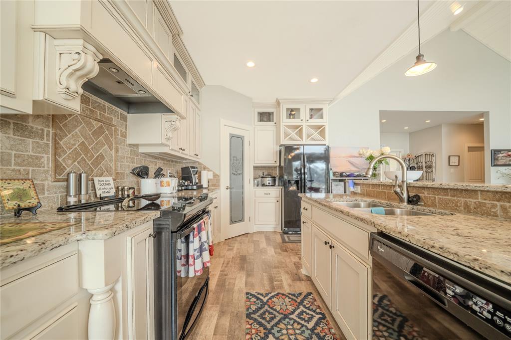 Tall Tree - Residential