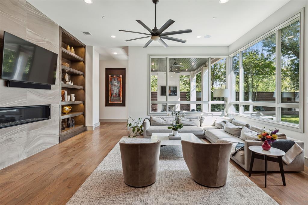 Hockaday Square 03 - Residential